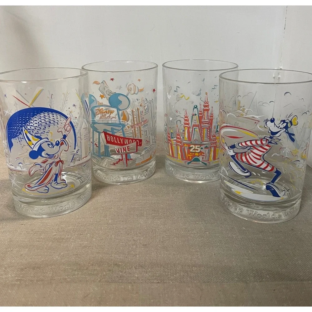 Vintage 1996 Walt Disney World 25th Anniversary McDonalds Glasses Set of 4‎